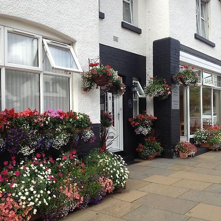 Allt Na Leven Guest House Кинлохливен Экстерьер фото