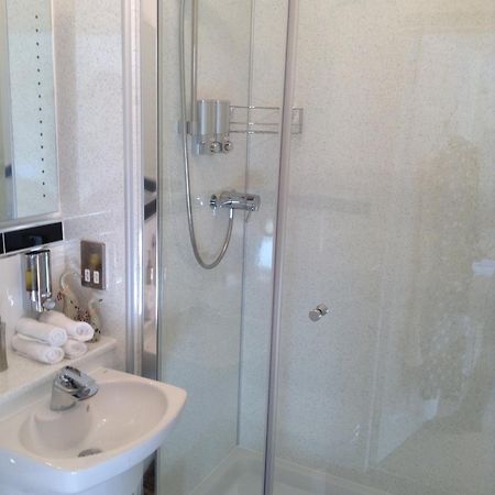 Allt Na Leven Guest House Кинлохливен Экстерьер фото
