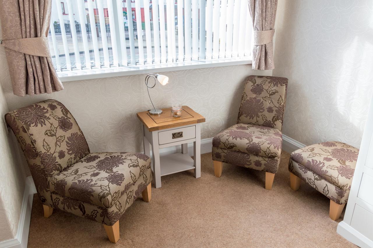 Allt Na Leven Guest House Кинлохливен Экстерьер фото